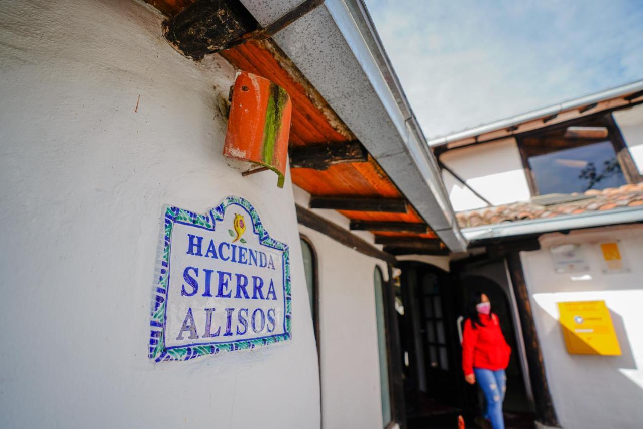 Sierra Alisos Hotel De Campo Hacienda Tambillo Alto Exterior photo