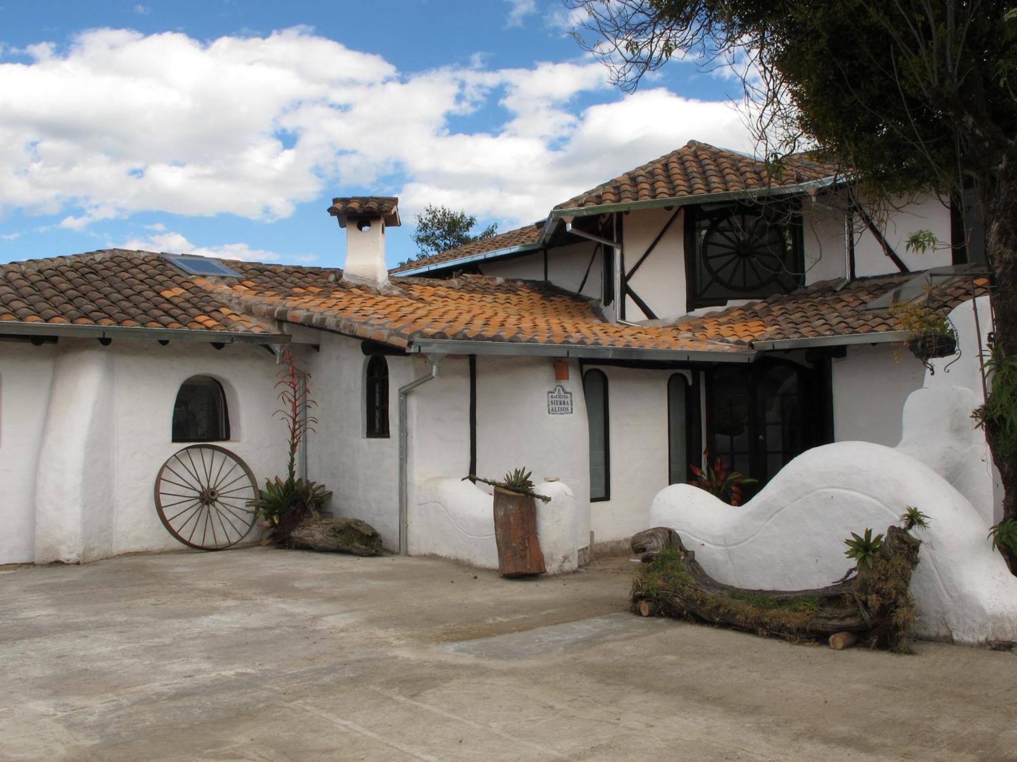 Sierra Alisos Hotel De Campo Hacienda Tambillo Alto Exterior photo